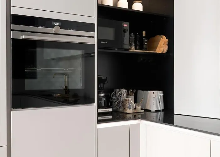 Apartment Beautiful 3 Bedroom 170m2 With Sauna In Töölö Helsinki